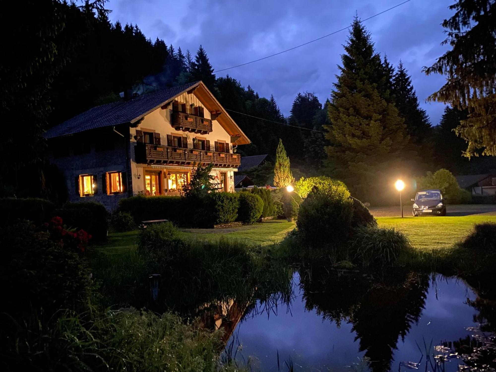 Chambres D'Hotes Des Cascades St-Nicolas Kruth Zewnętrze zdjęcie